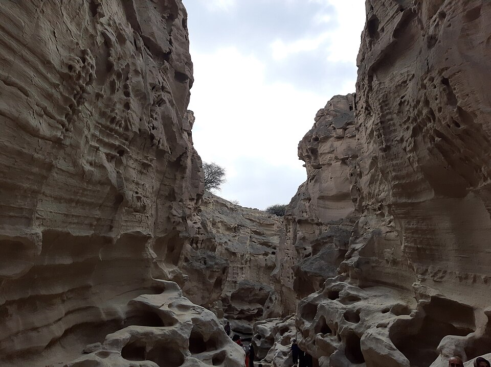 وادي چاهكوه